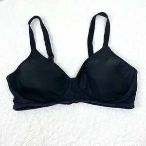 BUY 1 GET 1 FREE 36c Auden wire free bra black